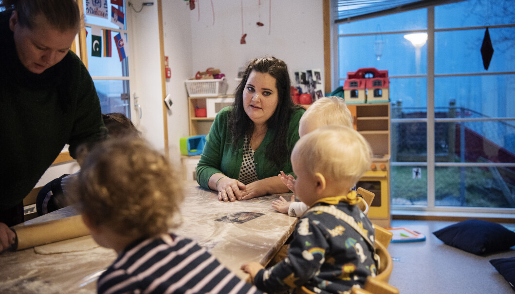 – Det handler om å anerkjenne profesjonen og ansvaret barnehagelærerne er blitt gitt, sier pedagogisk leder Trine Mæsel. – Det handler om å anerkjenne profesjonen og ansvaret barnehagelærerne er blitt gitt, sier pedagogisk leder Trine Mæsel.