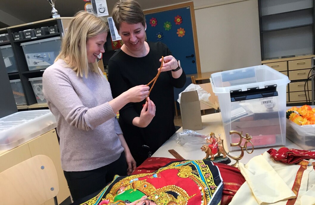 Kjersti Galaas (t.v.) og Cathrine Bøhaugen fra Hafslundøy barneskole. Kjersti Galaas (t.v.) og Cathrine Bøhaugen fra Hafslundøy barneskole.
