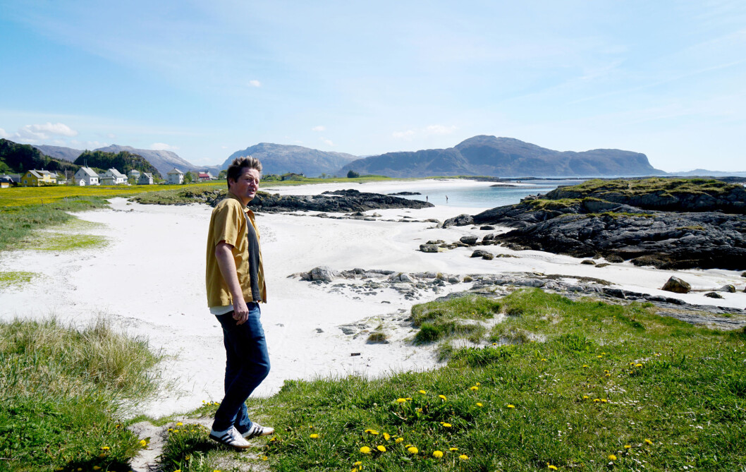 Simon Malkenes har forlatt Bremangers strender. . Simon Malkenes har forlatt Bremangers strender. .