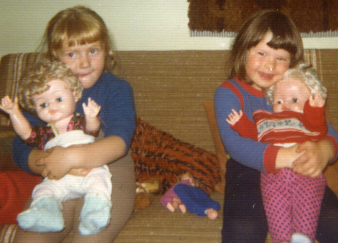 Trine og bestevenninnen Anne Ovidie. Trine og bestevenninnen Anne Ovidie.