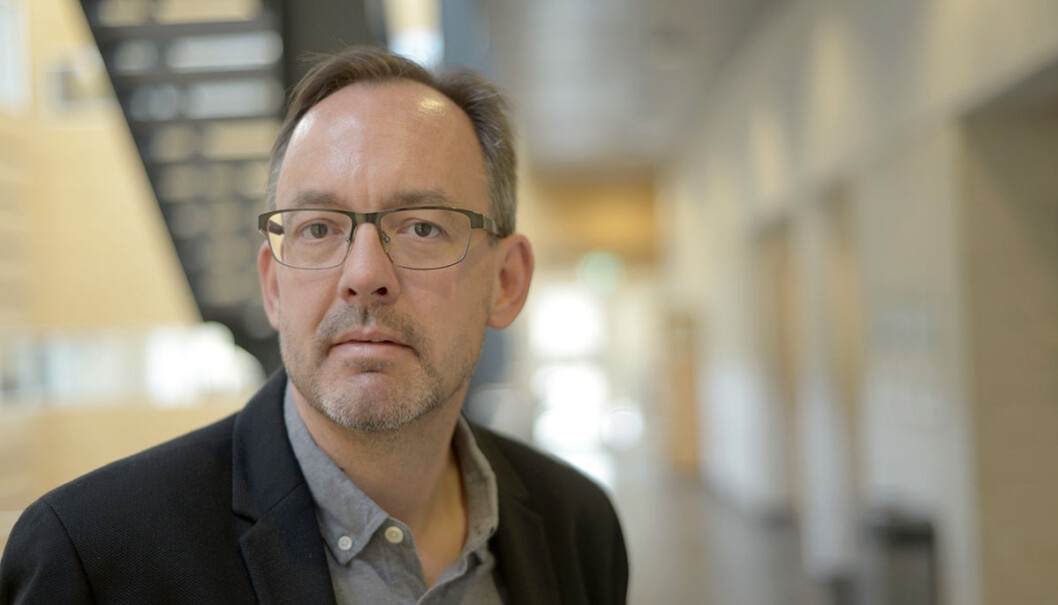 Førsteamanuensis Jeffrey B. Hall. Førsteamanuensis Jeffrey B. Hall.