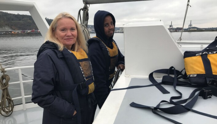 Warsame er en trygg og stolt styrmann – her sammen
med Bente Warsame er en trygg og stolt styrmann – her sammen
med Bente