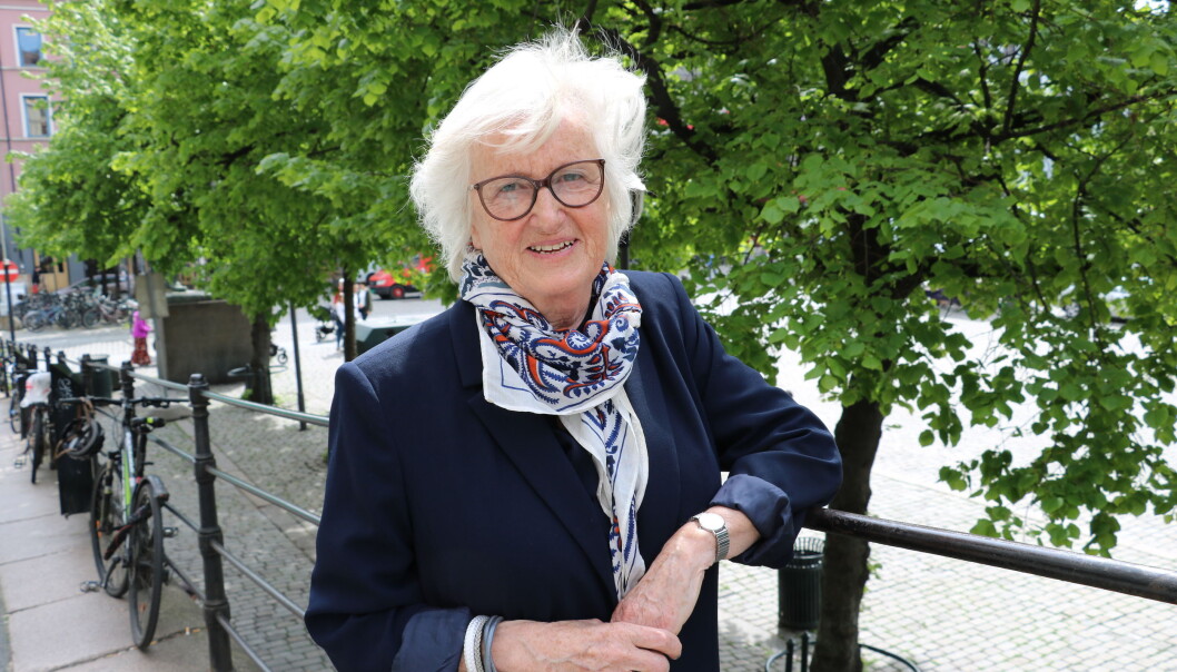 Berit Bae er glad for at over 40 års arbeid i barnehagefeltet blir verdsatt og satt pris på gjennom å tildele henne Ridder 1. klasse av St. Olavs Orden. Berit Bae er glad for at over 40 års arbeid i barnehagefeltet blir verdsatt og satt pris på gjennom å tildele henne Ridder 1. klasse av St. Olavs Orden.