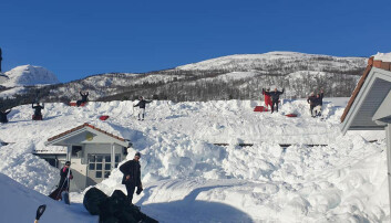 Lærere måker tak for å bistå under snøkaoset i Harstad