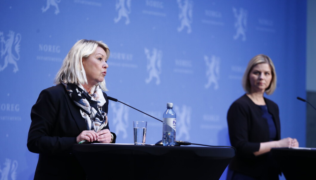 Justis- og beredskapsminister Monica Mland og kunnskaps- og integreringsminister Guri Melby. Foto: Terje Pedersen / NTB scanpix Justis- og beredskapsminister Monica Mland og kunnskaps- og integreringsminister Guri Melby. Foto: Terje Pedersen / NTB scanpix