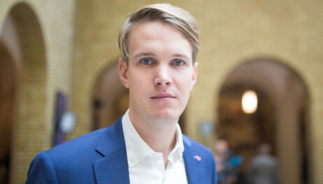 Arbeiderpartiets Torstein Tvedt Solberg. Arbeiderpartiets Torstein Tvedt Solberg.