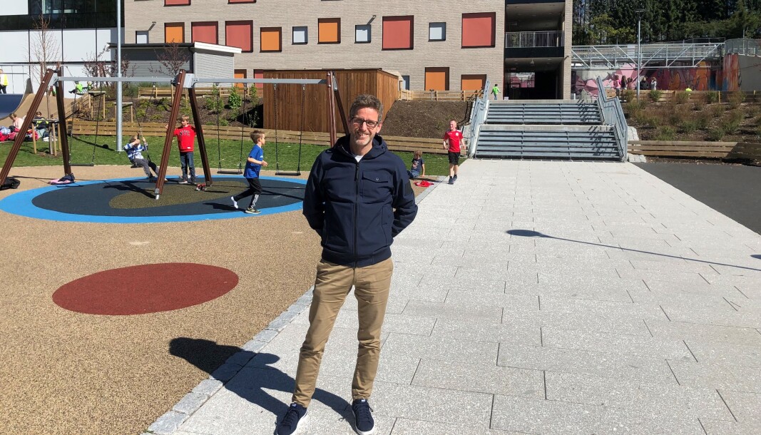 Rektor ved Bekkestua barneskole i Bærum, Hans Christian Ruud. Rektor ved Bekkestua barneskole i Bærum, Hans Christian Ruud.