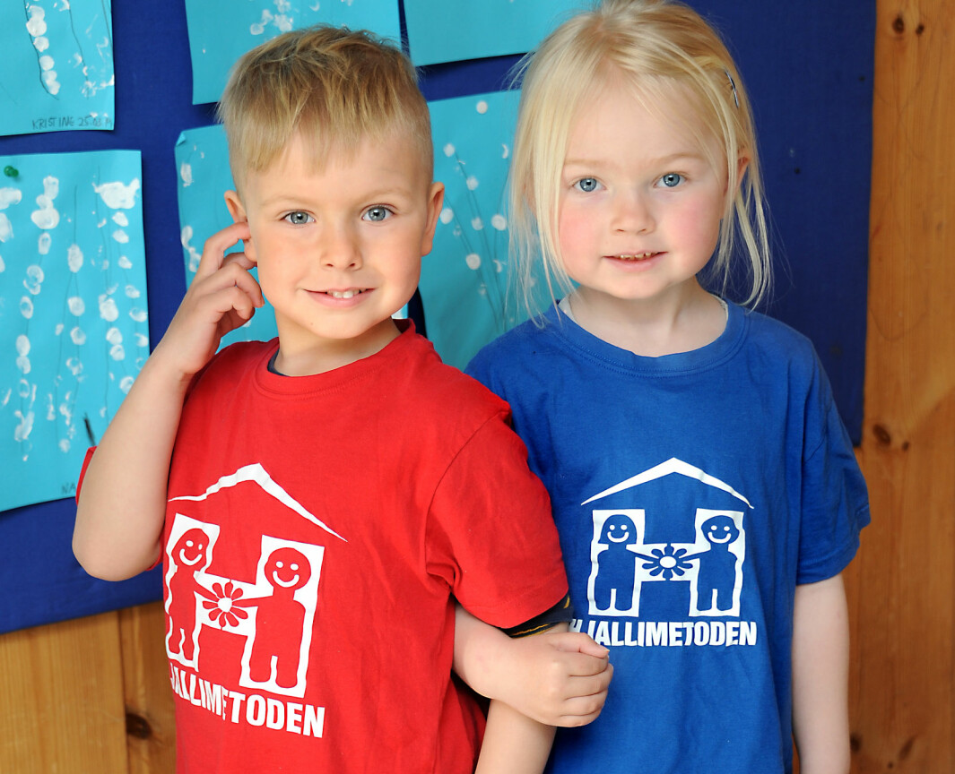 Bakken barnehage i Skien er den eneste barnehagen i Norge der gutter og jenter, som Aras Norvillas og Mathilde Stubberød-Nilsen, går på hver sin avdeling.