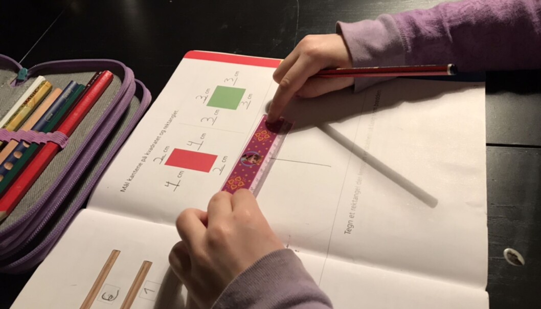 – Hovedfokuset i mye av dagens matematikkundervisning er dessverre ofte selve faget, i stedet for elevene som skal lære det, skriver Annica Andersson. – Hovedfokuset i mye av dagens matematikkundervisning er dessverre ofte selve faget, i stedet for elevene som skal lære det, skriver Annica Andersson.