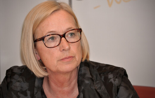Arnstad spør Melby om læreres ytringsfrihet