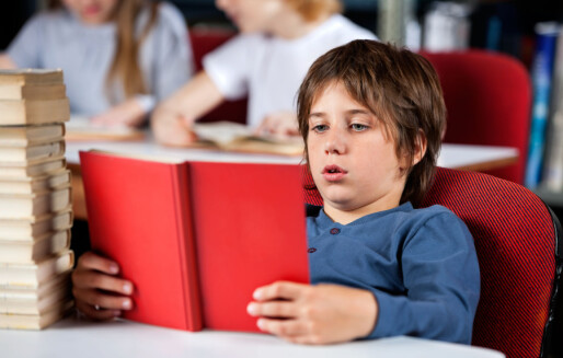 Elever på mellomtrinnet skal få bedre hjelp med lesing