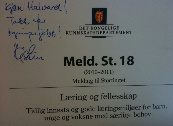 Fikk takk fra Kristin Halvorsen. Fikk takk fra Kristin Halvorsen.