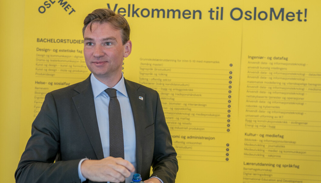 Minister for forskning og høyere utdanning, Henrik Asheim, kommenter årets opptak under en pressekonferanse på OsloMet om opptaket til høyere utdanning. Minister for forskning og høyere utdanning, Henrik Asheim, kommenter årets opptak under en pressekonferanse på OsloMet om opptaket til høyere utdanning.