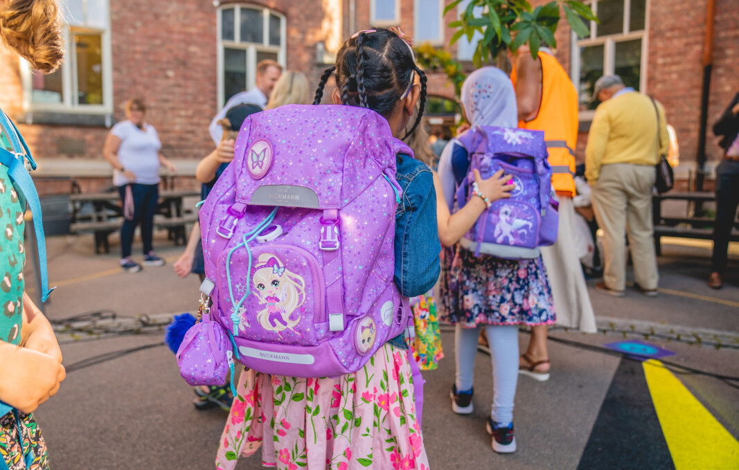 Elever på Lakkegata skole i Oslo på første skoledag. Elever på Lakkegata skole i Oslo på første skoledag.
