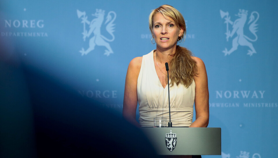 Avdelingsdirektør Line Vold i Folkehelseinstituttet under en pressekonferanse om koronasituasjonen.
Foto: Jil Yngland / NTB scanpix Avdelingsdirektør Line Vold i Folkehelseinstituttet under en pressekonferanse om koronasituasjonen.
Foto: Jil Yngland / NTB scanpix