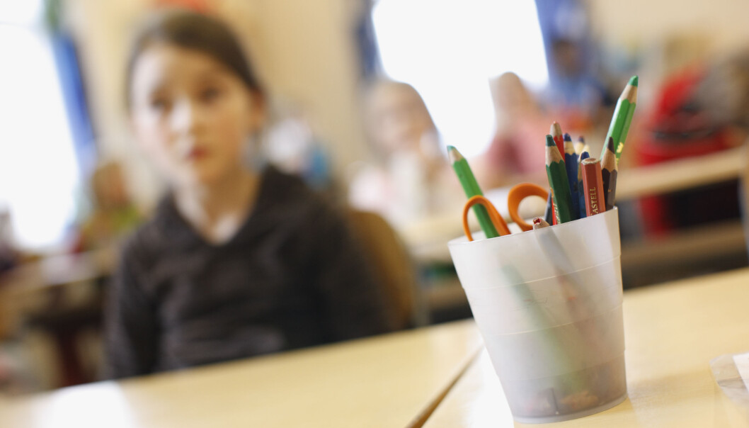 Senterpartiet stiller spørsmål om oppmøteplikten på skolen. Senterpartiet stiller spørsmål om oppmøteplikten på skolen.