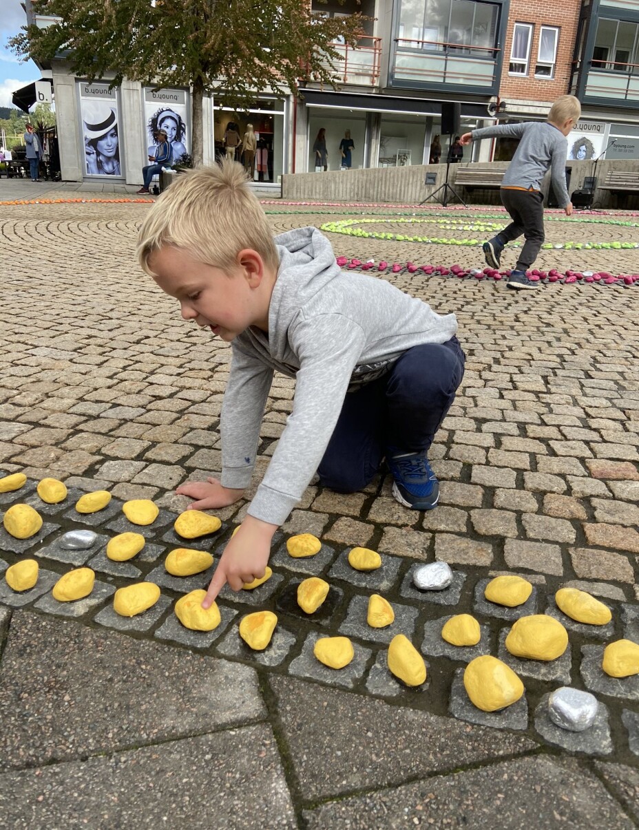 Det er stas å finne igjen sin egen stein.