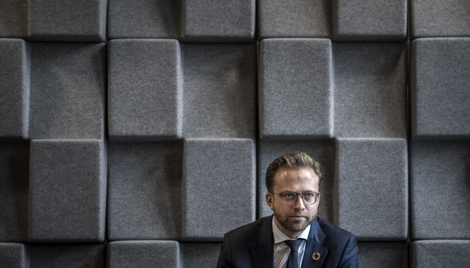 – Vi er fornøyd med at det var mulig å oppnå et resultat innenfor frontfagsrammen på 1,7 prosent, sier kommunal- og moderniseringsminister Nikolai Astrup (H) om lønnsoppgjøret i staten. – Vi er fornøyd med at det var mulig å oppnå et resultat innenfor frontfagsrammen på 1,7 prosent, sier kommunal- og moderniseringsminister Nikolai Astrup (H) om lønnsoppgjøret i staten.