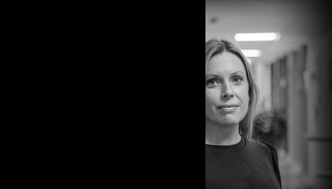 Nøtterøy, Vestfold og Telemark, 02.11.2020.
Lærer Kjersti Heldaas ved Nøtterøy videregående skole har tidligere brukt karikaturtegninger av profeten Muhammed i sin undervisning om religion og ytringsfrihet. Nå tør hun ikke lenger å vise disse tegningene. Nøtterøy, Vestfold og Telemark, 02.11.2020.
Lærer Kjersti Heldaas ved Nøtterøy videregående skole har tidligere brukt karikaturtegninger av profeten Muhammed i sin undervisning om religion og ytringsfrihet. Nå tør hun ikke lenger å vise disse tegningene.