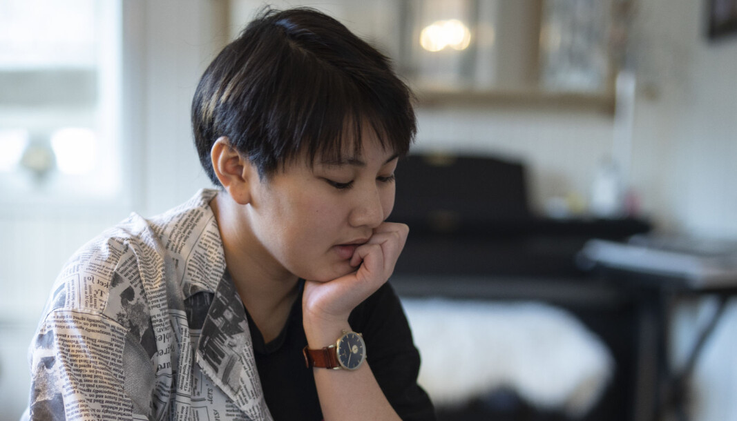 Fran går i første klasse på Drammen videregående. Rødt nivå og hjemmeundervisning har gjort møtet med videregående annerledes. Foto: Maja Ljungberg Bjåland. Fran går i første klasse på Drammen videregående. Rødt nivå og hjemmeundervisning har gjort møtet med videregående annerledes. Foto: Maja Ljungberg Bjåland.