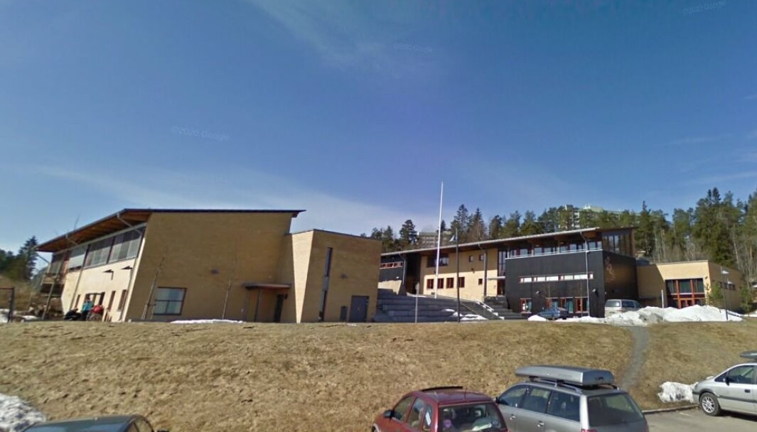 Løkenåsen skole ligger i Lørenskog kommune. Løkenåsen skole ligger i Lørenskog kommune.