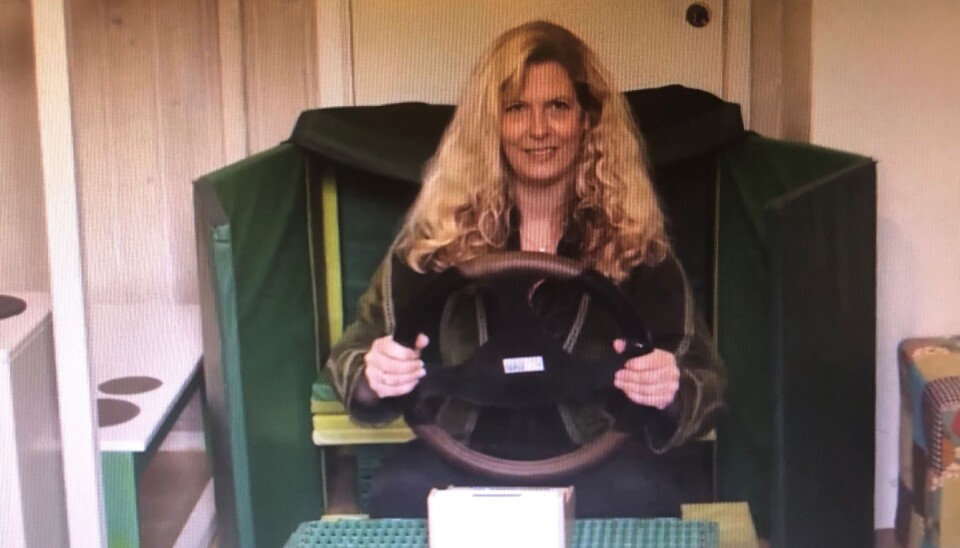 Barnehagelærer og foredragsholder Trude Anette Brendeland i Fantasifantasten sier det er viktig at barnehageansatte gir barna materiell som de ser lekemuligheter i.