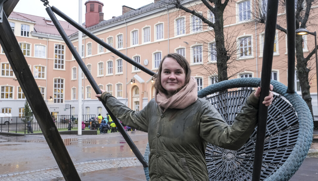 Tøyen skole i Oslo har andre utfordringer enn grendeskolene. Nå finpusser Senterpartiet politikken for å favne både by og land. Tøyen skole i Oslo har andre utfordringer enn grendeskolene. Nå finpusser Senterpartiet politikken for å favne både by og land.
