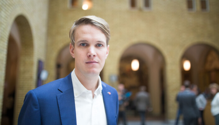 Arbeiderpartiets Torstein Tvedt Solberg. Arbeiderpartiets Torstein Tvedt Solberg.