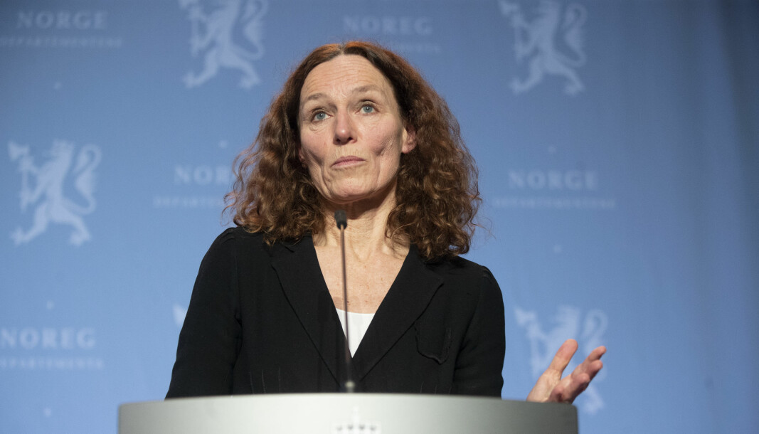 Direktør i Folkehelseinstituttet, Camilla Stoltenberg på pressekonferanse om koronasituasjonen i Norge.