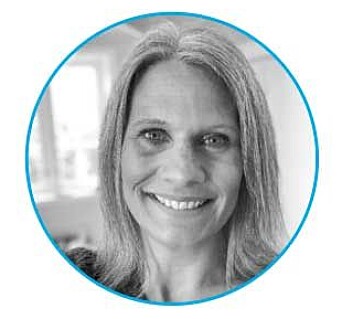 – Vi må ta vare på det som er bra fra begge verdener, både den analoge og den digitale, sier Monica Beckstrøm, forelder. – Vi må ta vare på det som er bra fra begge verdener, både den analoge og den digitale, sier Monica Beckstrøm, forelder.