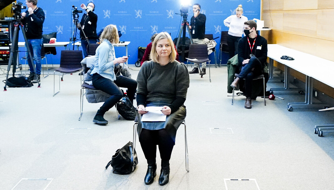 Kunnskaps- og integreringsminister Guri Melby under pressekonferanseen om vårens eksamener i ungdomsskolen og videregående opplæring. Kunnskaps- og integreringsminister Guri Melby under pressekonferanseen om vårens eksamener i ungdomsskolen og videregående opplæring.