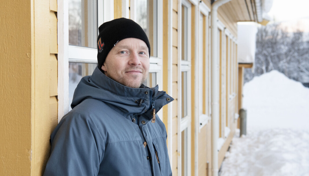 – Én meters avstand og annet smittevern er umulig når man jobber med førsteklassinger, slik jeg gjør. Inntrykket blir da at helsemyndig-hetene ikke vet hva de snakker om, sier Tor-Øivind Teigen. – Én meters avstand og annet smittevern er umulig når man jobber med førsteklassinger, slik jeg gjør. Inntrykket blir da at helsemyndig-hetene ikke vet hva de snakker om, sier Tor-Øivind Teigen.