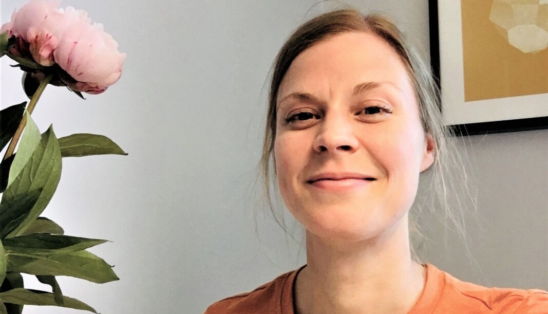 De videregående skolene i Oslo har hatt strenge smitteverntiltak i ett år. Stine Weltzien mener både lærere og elever nærmer seg et punkt hvor det ikke går lenger. De videregående skolene i Oslo har hatt strenge smitteverntiltak i ett år. Stine Weltzien mener både lærere og elever nærmer seg et punkt hvor det ikke går lenger.