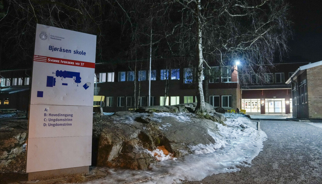 Bjøråsen skole i Groruddalen i Oslo er stengt på grunn av det store utbruddet av koronaviruset. Bjøråsen skole i Groruddalen i Oslo er stengt på grunn av det store utbruddet av koronaviruset.