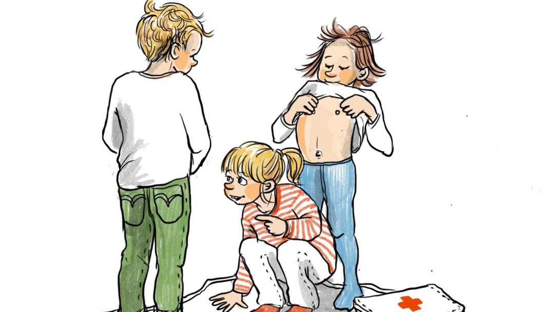 Barna begynner tidlig å undersøke egen og andres kropp, kle av seg, titte på hverandre og leke doktorleken. Blir leken møtt med aksept, føler barna glede og spenning. Møtes leken med forbud, kan barna føle skam, ifølge artikkelforfatterne. Barna begynner tidlig å undersøke egen og andres kropp, kle av seg, titte på hverandre og leke doktorleken. Blir leken møtt med aksept, føler barna glede og spenning. Møtes leken med forbud, kan barna føle skam, ifølge artikkelforfatterne.