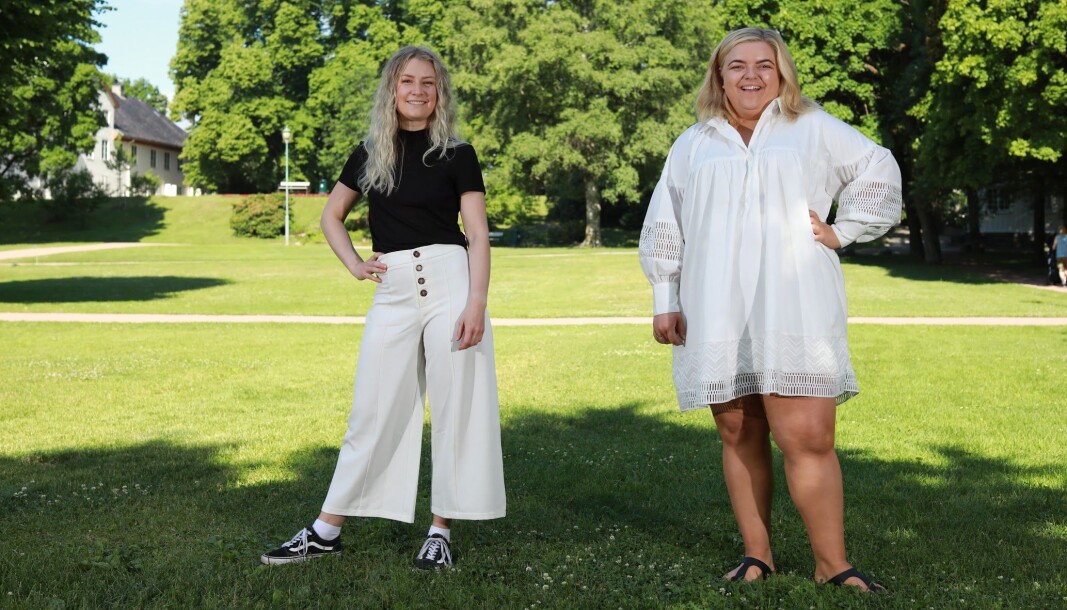 Elise Håkull Klungtveit (til høyre) og Iril Myrvang Gjørv tiltrådte som henholdsvis leder og nestleder for Pedagogstudentene i fjor sommer. Nå er de gjenvalgt for en ny periode. Elise Håkull Klungtveit (til høyre) og Iril Myrvang Gjørv tiltrådte som henholdsvis leder og nestleder for Pedagogstudentene i fjor sommer. Nå er de gjenvalgt for en ny periode.