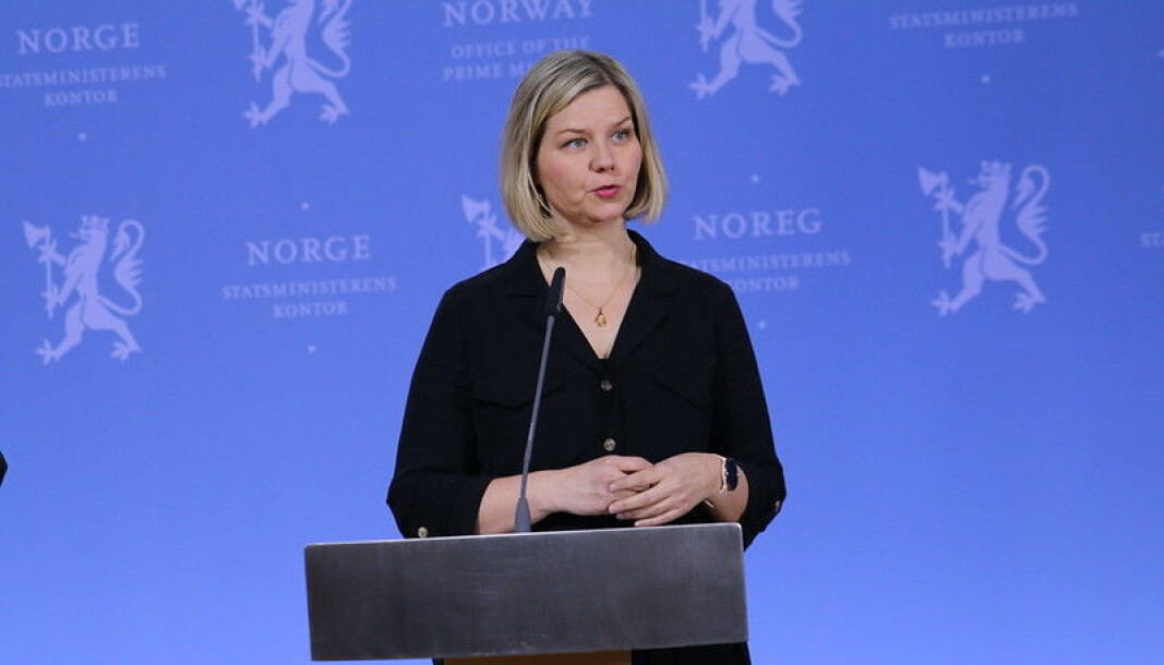 - Guri Melby må prøve å lytte og forstå meningen i innspillene før hun kan påberope seg partssamarbeid, skriver Roar Ulvestad. - Guri Melby må prøve å lytte og forstå meningen i innspillene før hun kan påberope seg partssamarbeid, skriver Roar Ulvestad.
