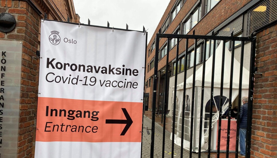 Regjeringen begår et alvorlig feilgrep når de prioriterer vaksine til seg selv foran ansatte i skole og barnehage, skriver Utdanningsforbundet Holmestrand. Regjeringen begår et alvorlig feilgrep når de prioriterer vaksine til seg selv foran ansatte i skole og barnehage, skriver Utdanningsforbundet Holmestrand.