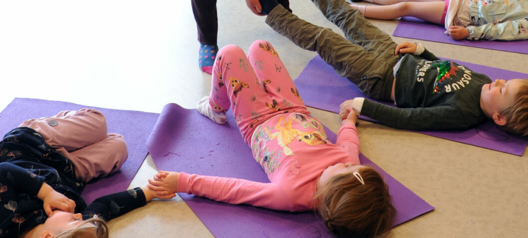 Yoga i barnehagen bidrar til at barna blir mer konsentrerte og mindre slitne