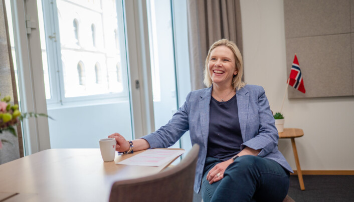 Listhaug er stolt over at Frp har jobbet for å øke statusen til yrkesfagene. Listhaug er stolt over at Frp har jobbet for å øke statusen til yrkesfagene.