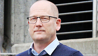 - Det hadde både vært enklere og sikrere om regjeringen hadde prioritert lærerne i vaksineringskøen, mener Utdanningsforbundets leder Steffen Handal. - Det hadde både vært enklere og sikrere om regjeringen hadde prioritert lærerne i vaksineringskøen, mener Utdanningsforbundets leder Steffen Handal.