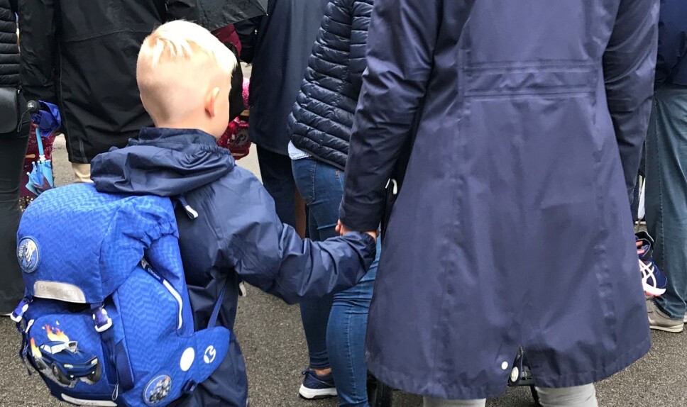 Rektorer: Skolestart uten foreldre i klasserommet gir mer ro