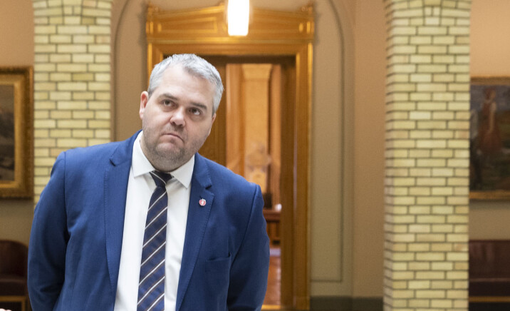 Roy Steffensen og Frp vil gjøre det lettere for skolene å kvitte seg med dårlige lærere.