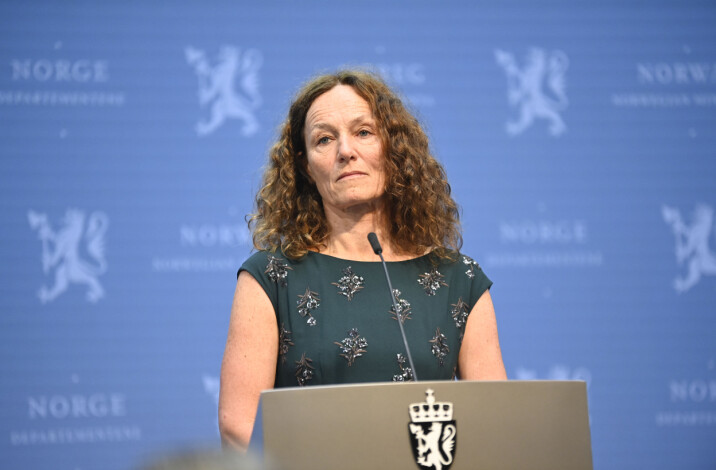 Direktør ved Folkehelseinstituttet, Camilla Stoltenberg, sier høstens smittestrategi ikke har fungert godt nok.
