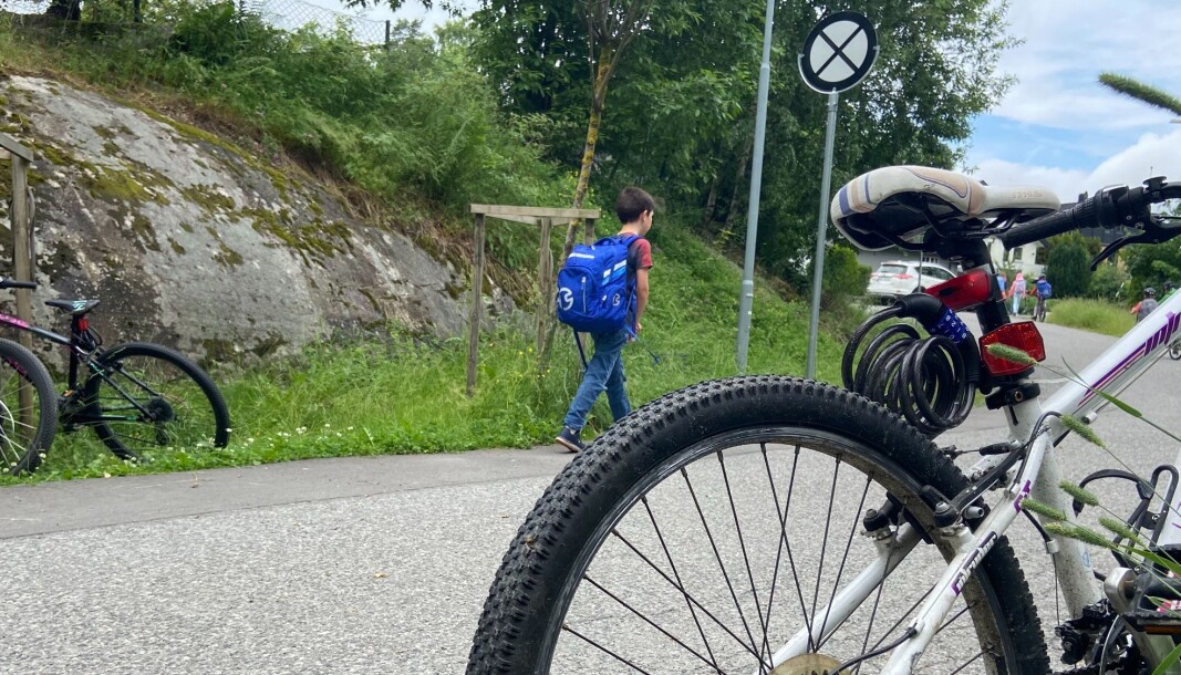 Korona-smitten kan i bli styrt av når barnehager og skoler er åpne, mener professor. Korona-smitten kan i bli styrt av når barnehager og skoler er åpne, mener professor.