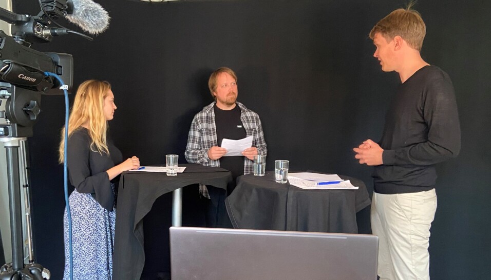 De politiske kamphanene Mathilde Tybring-Gjedde og Torstein Tvedt Solberg fyrte løs i valgduellen hos Utdanningsnytt. De politiske kamphanene Mathilde Tybring-Gjedde og Torstein Tvedt Solberg fyrte løs i valgduellen hos Utdanningsnytt.