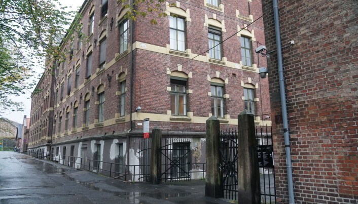 Her i Myntgata skal det bli en ny videregående skole. Men lokalene er nå utleid og elevene er midlertidig på Vika videregående. Her i Myntgata skal det bli en ny videregående skole. Men lokalene er nå utleid og elevene er midlertidig på Vika videregående.