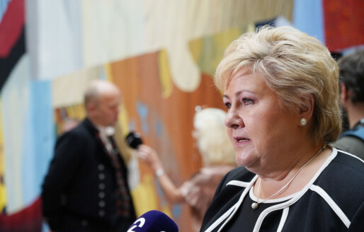 Erna Solberg ber Støre bevare fullføringsreformen i skolen
