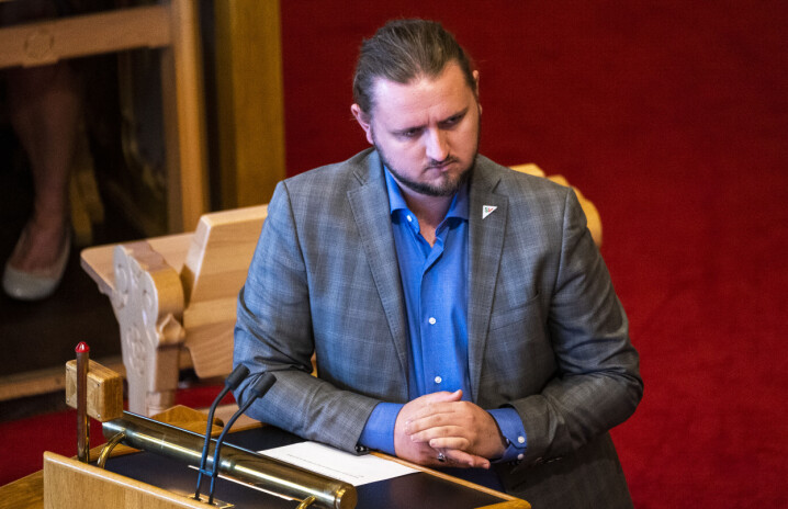 Freddy André Øvstegård (SV) er skeptisk til Solberg-regjeringas forslag til statsbudsjett.