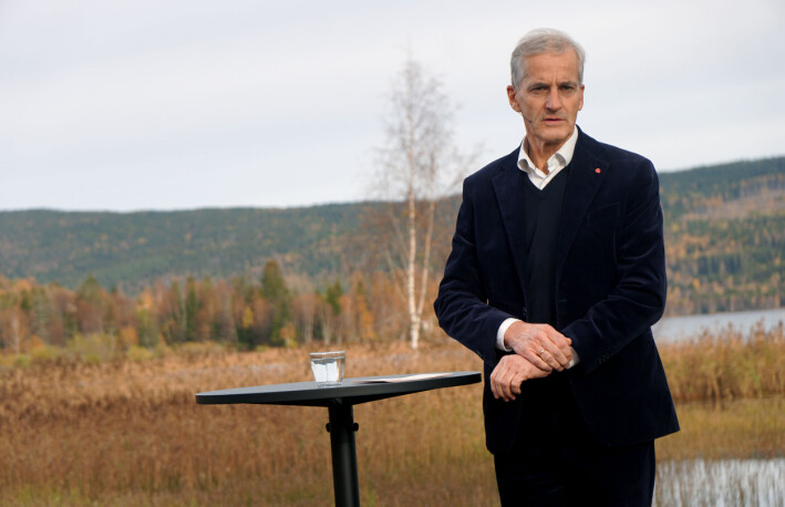 Støre er kritisk til internasjonale kommersielle kjeder og varsler at Storbergutvalgets forslag skal følges opp. Støre er kritisk til internasjonale kommersielle kjeder og varsler at Storbergutvalgets forslag skal følges opp.